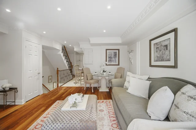#10-228 St George Street, Toronto - photo 11