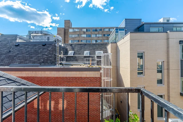 #10-228 St George Street, Toronto - photo 25