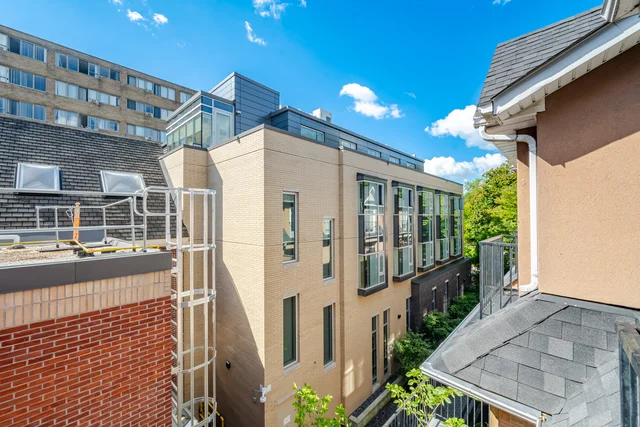 #10-228 St George Street, Toronto - photo 26