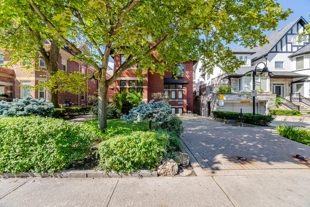 #10-228 St George Street, Toronto - photo 38