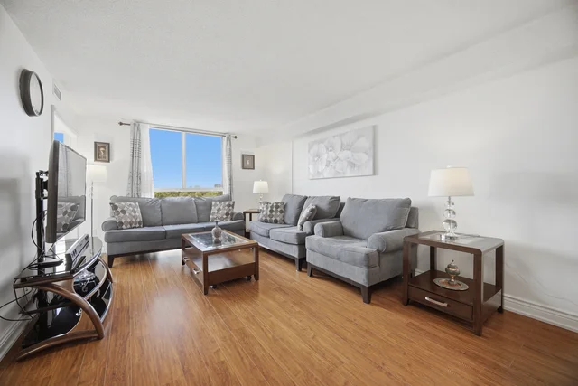#501-5460 Yonge Street, Toronto - photo 8