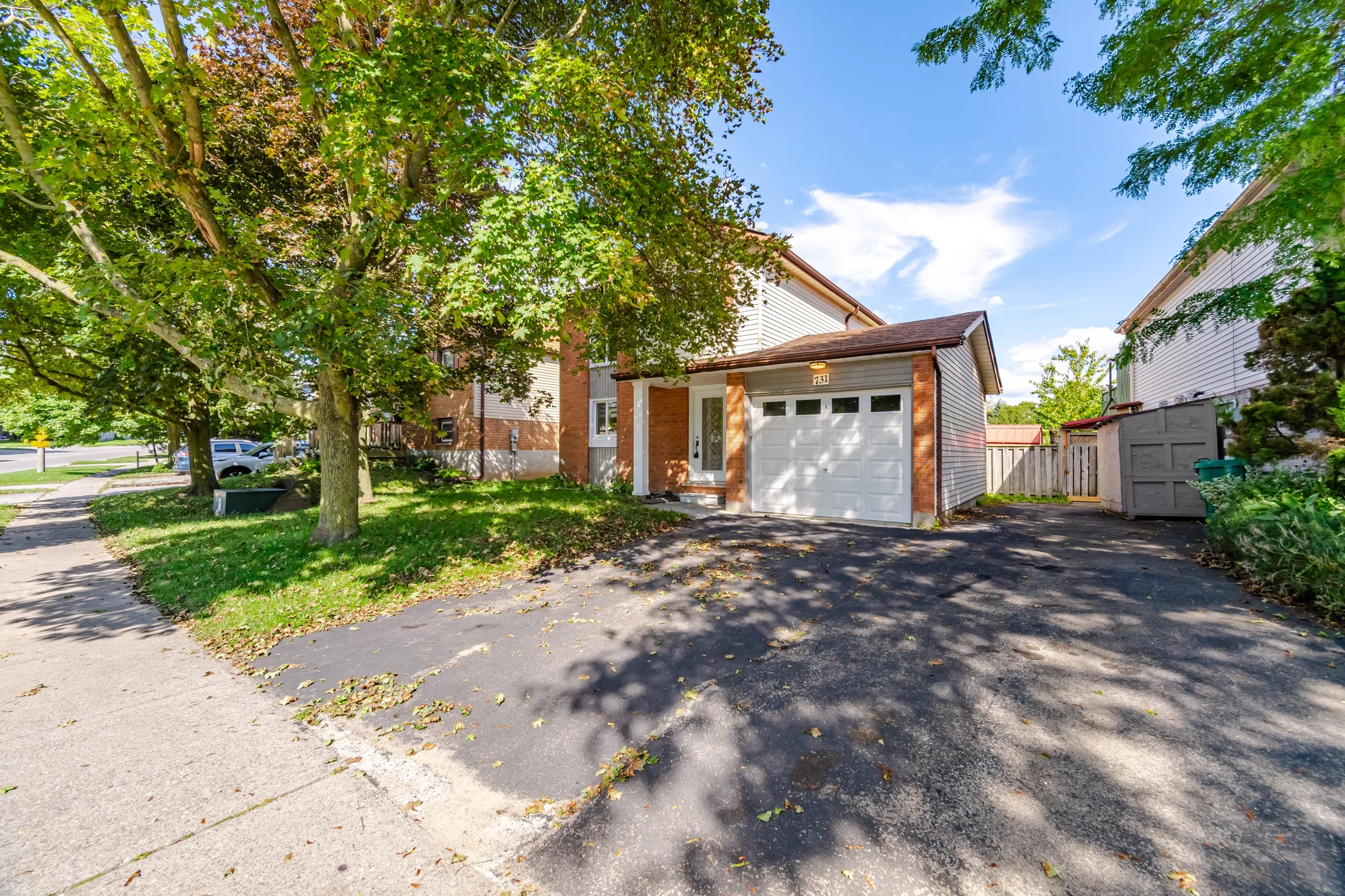 731 Elgin Street North, Cambridge - photo 3