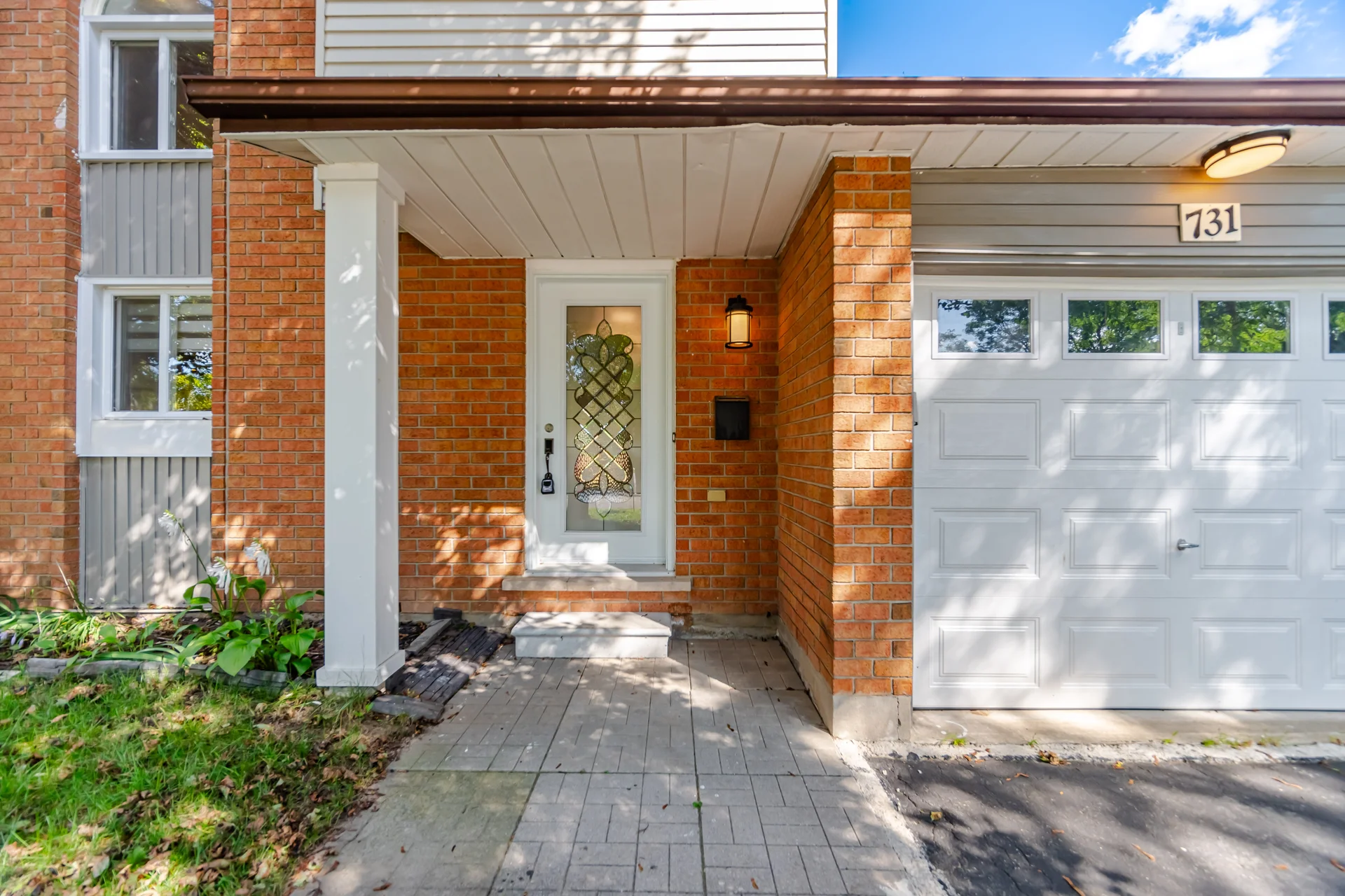 731 Elgin Street North, Cambridge - photo 7