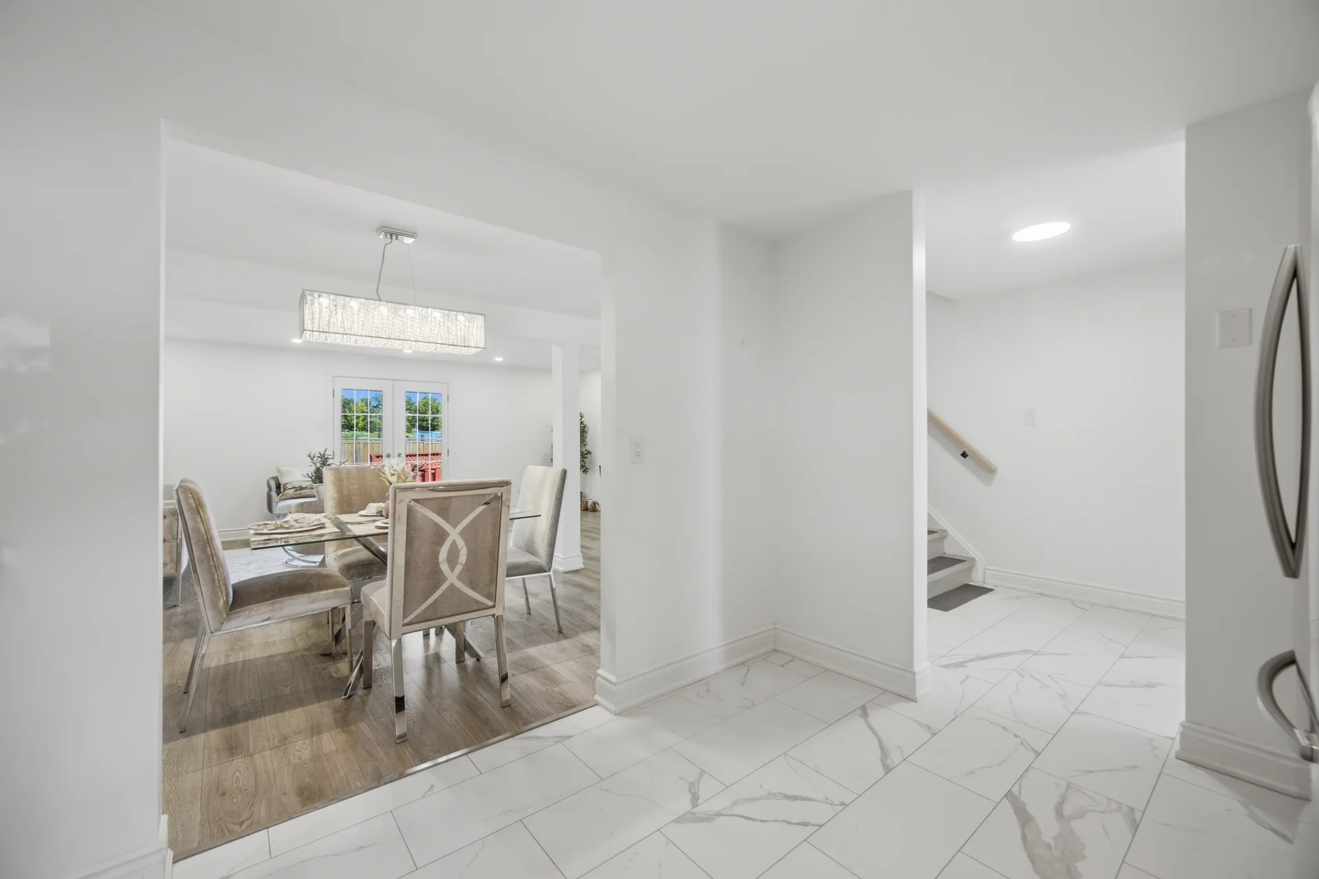731 Elgin Street North, Cambridge - photo 19
