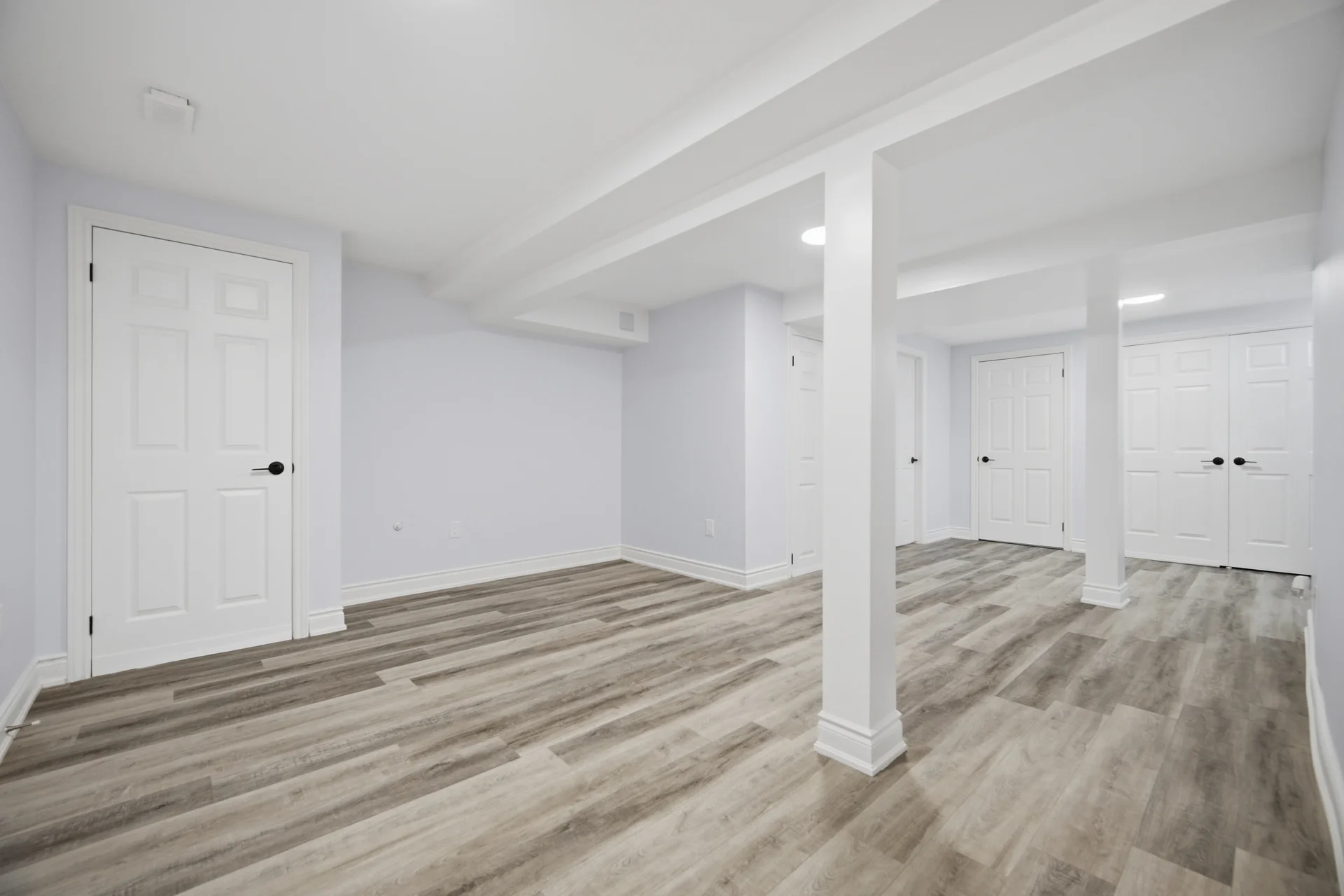731 Elgin Street North, Cambridge - photo 32