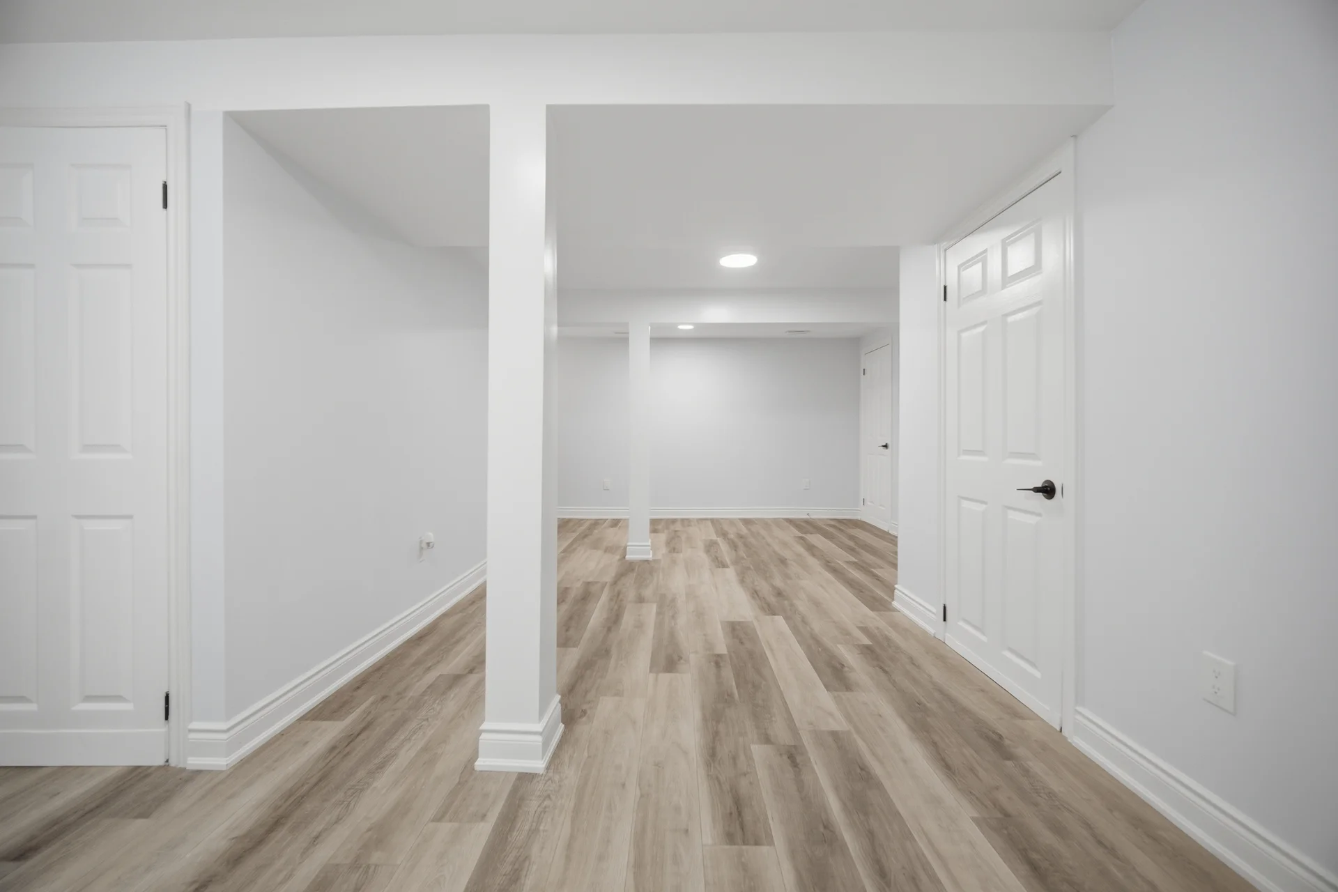 731 Elgin Street North, Cambridge - photo 35