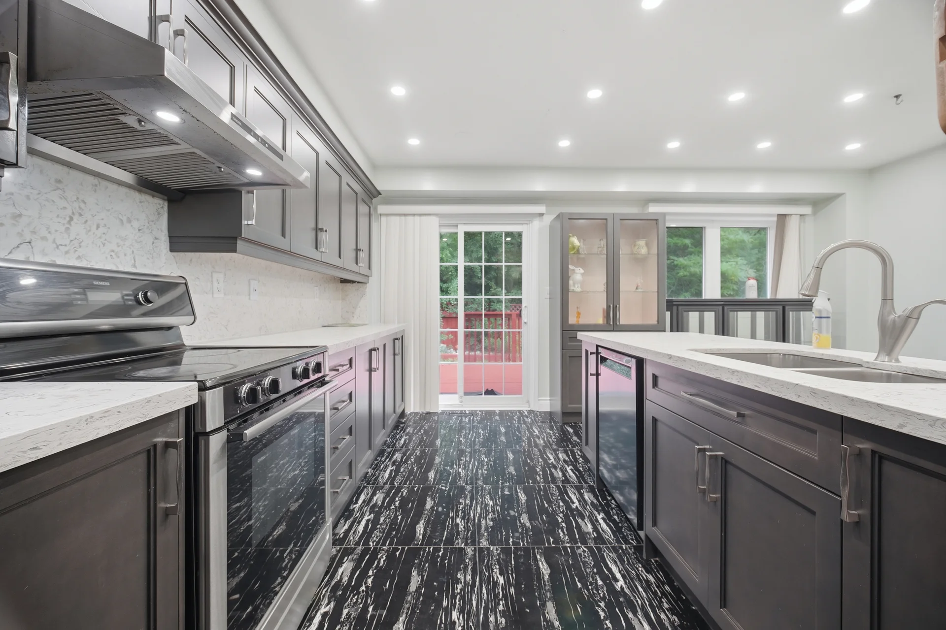 213 Fernforest Drive, Brampton - photo 14