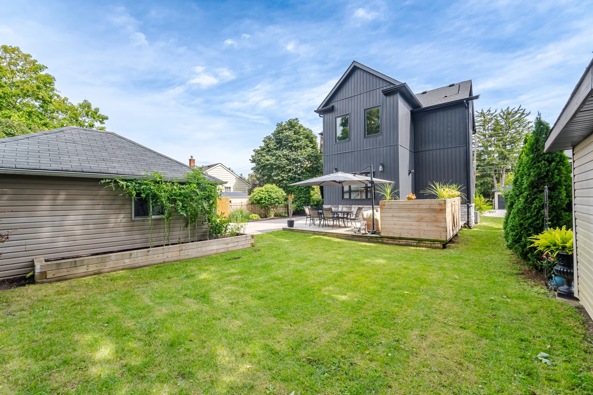 89 Willow Street, Bolton - photo 50