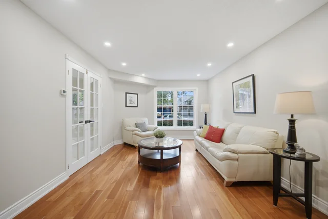 8 Livingston Drive, Caledon - photo 10