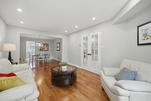 8 Livingston Drive, Caledon - photo 12