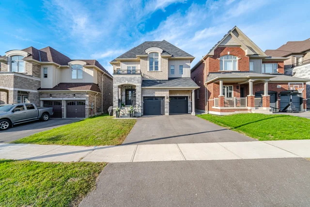 14 Goodwin Court, Sharon - photo 2