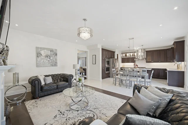 14 Goodwin Court, Sharon - photo 31