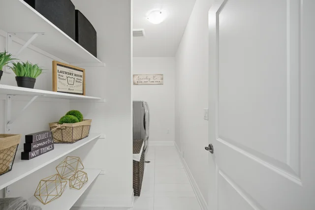 14 Goodwin Court, Sharon - photo 64