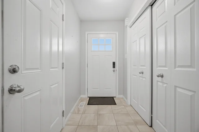 #86-135 Hardcastle Drive, Cambridge - photo 7