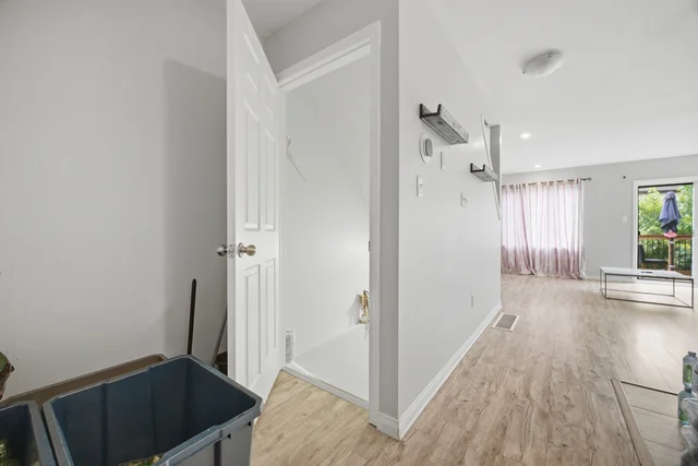 #86-135 Hardcastle Drive, Cambridge - photo 28