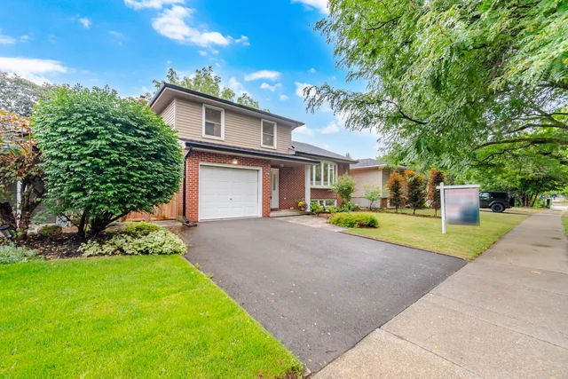 3490 Rexway Drive, Burlington - photo 6