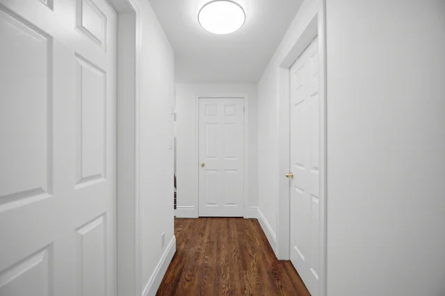 3490 Rexway Drive, Burlington - photo 32