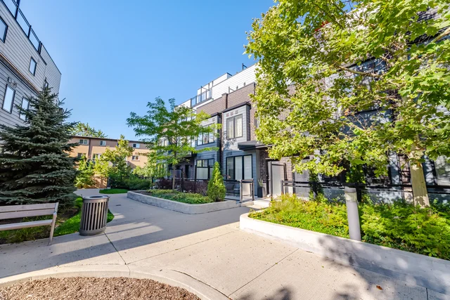#7-2232 Bromsgrove Road, Mississauga - photo 12