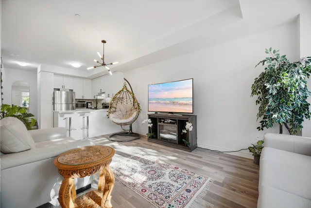 #7-2232 Bromsgrove Road, Mississauga - photo 19
