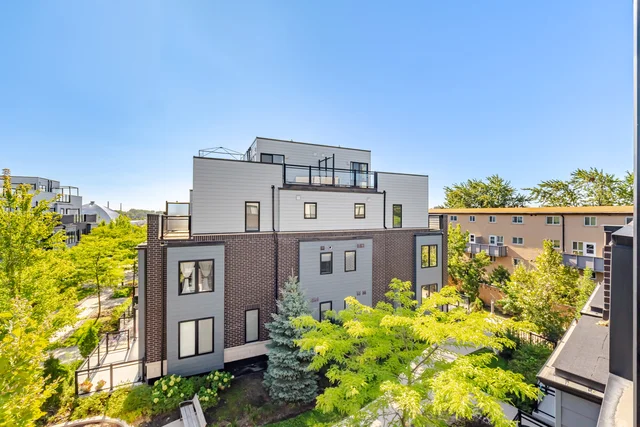 #7-2232 Bromsgrove Road, Mississauga - photo 44