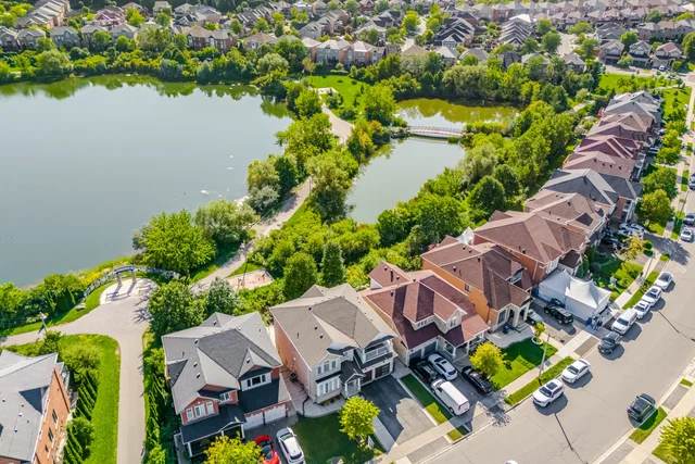 68 Southlake Boulevard, Brampton - photo 5