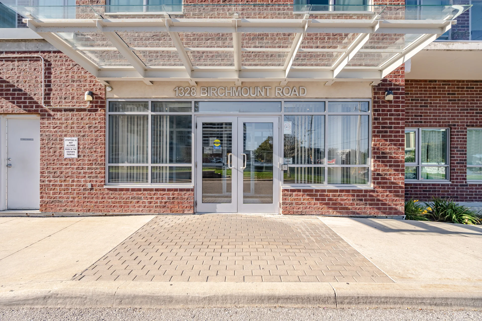 #306-1328 Birchmount Road, Scarborough - photo 2