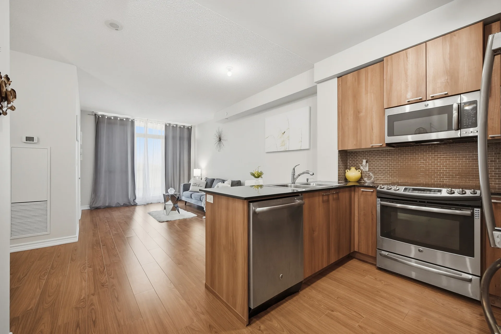 #306-1328 Birchmount Road, Scarborough - photo 6
