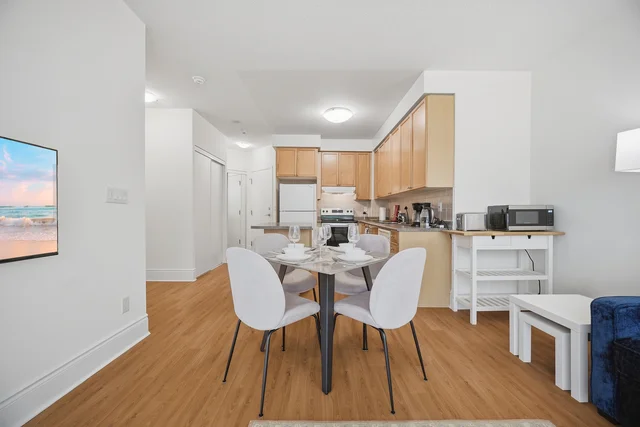 #122-3888 Duke of York Boulevard, Mississauga - photo 25