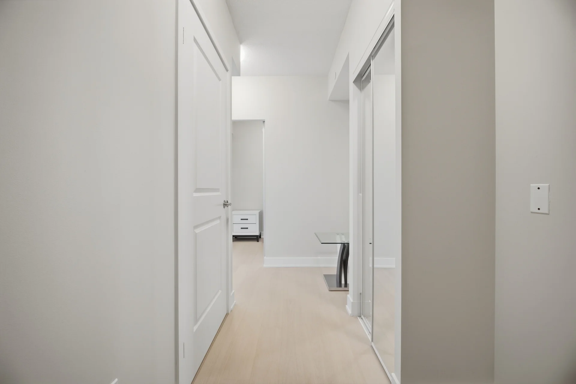 #1309-204 Burnhamthorpe Road East, Mississauga - photo 8