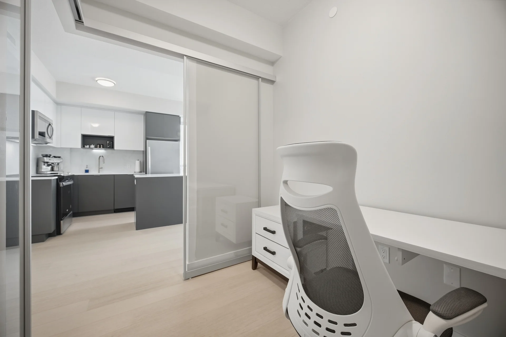 #1309-204 Burnhamthorpe Road East, Mississauga - photo 21