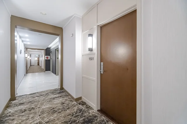 #1501-1055 Southdown Road, Mississauga - photo 5