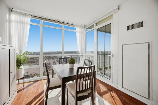 #1501-1055 Southdown Road, Mississauga - photo 20