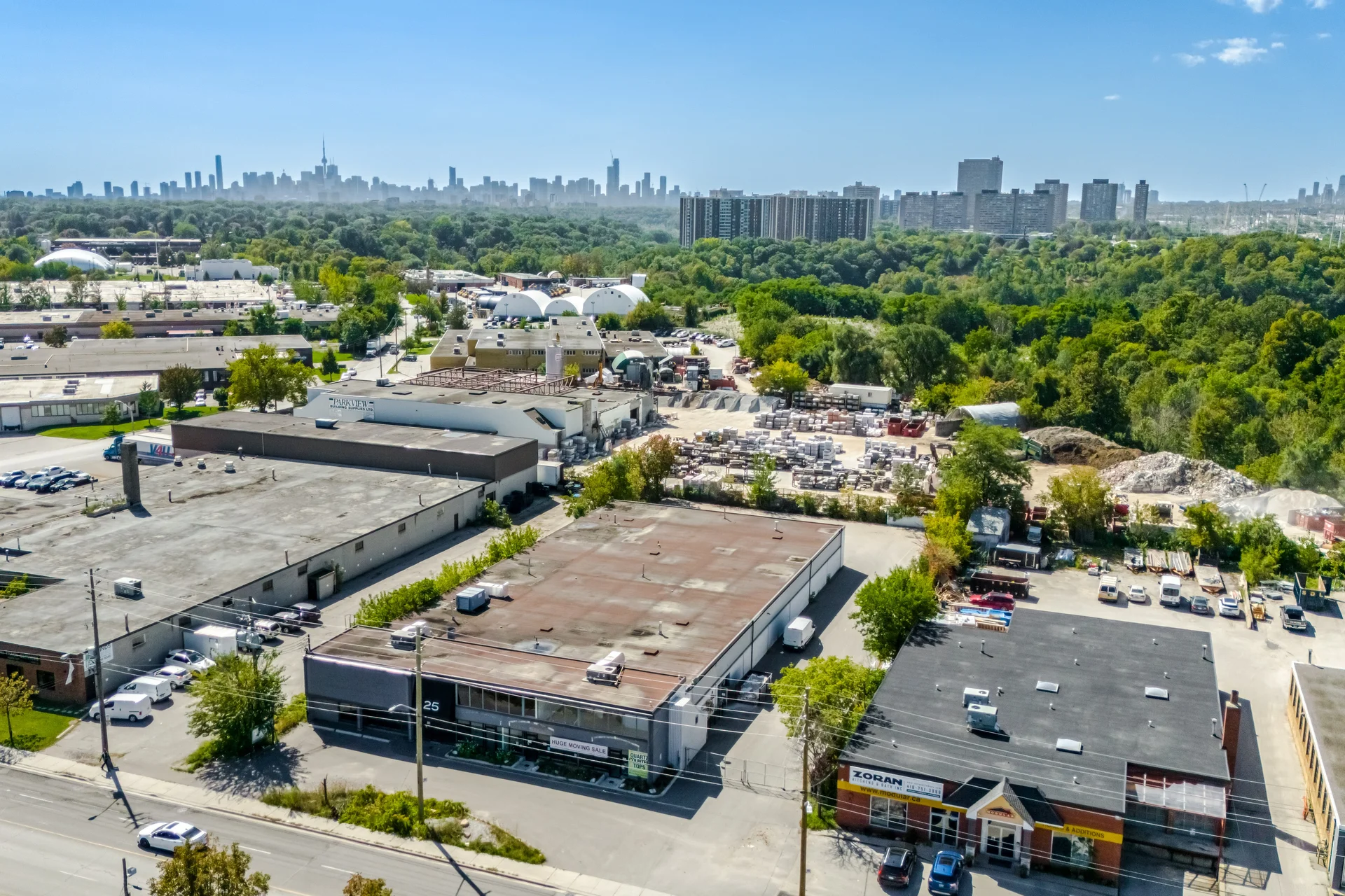 25 Bermondsey Road, East York - photo 3