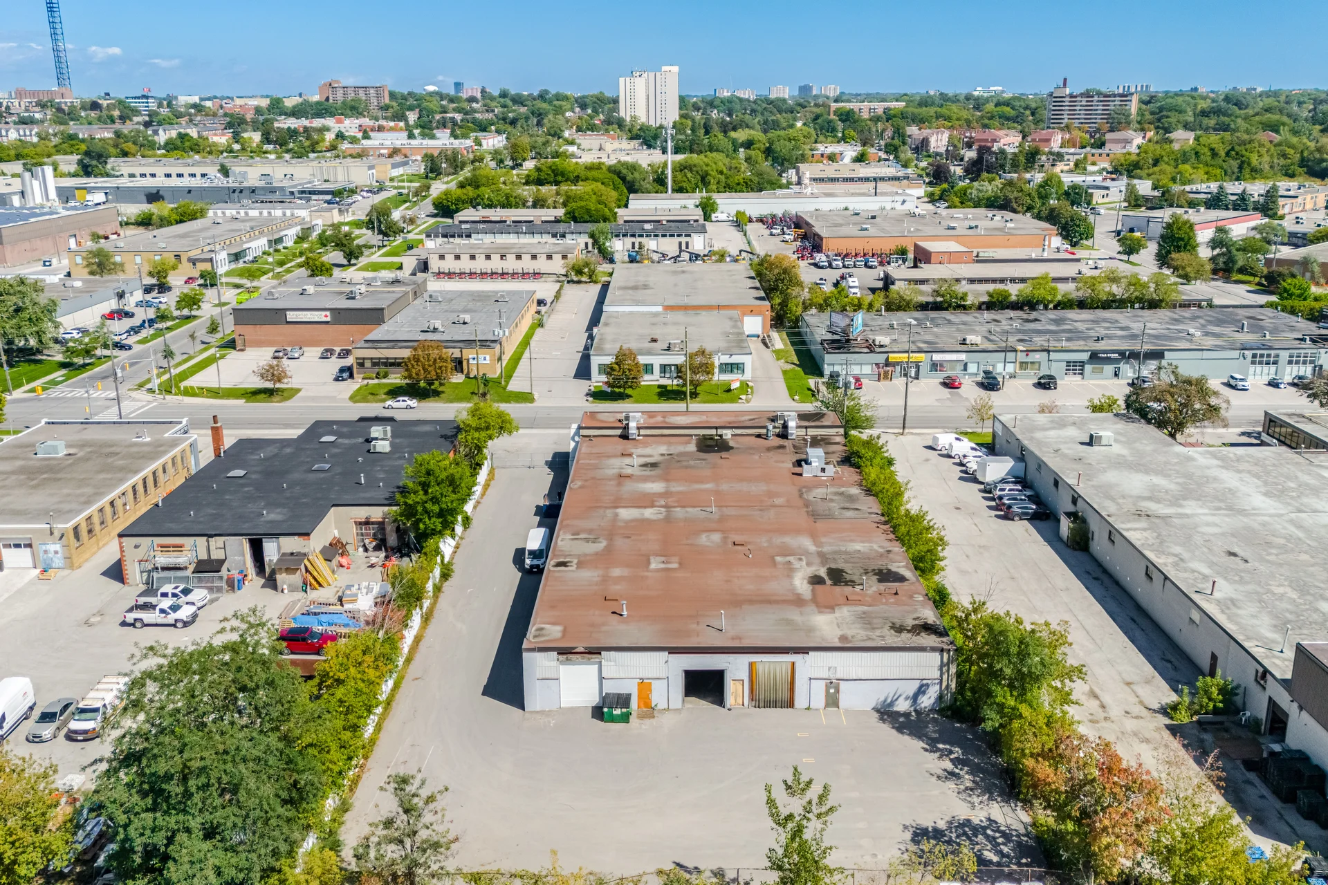 25 Bermondsey Road, East York - photo 11