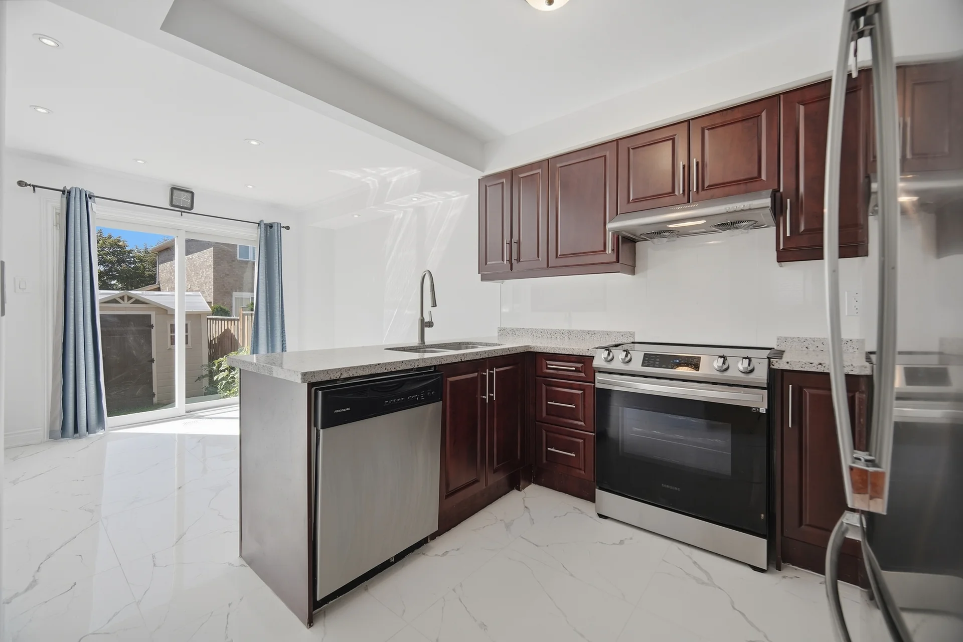 4569 Pemmican Trail, Mississauga - photo 20