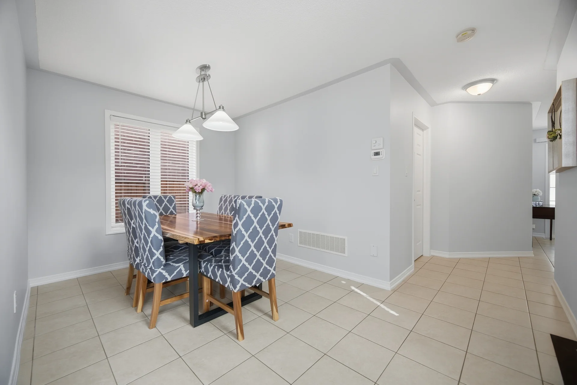 182 Thomas Avenue, Brantford - photo 13