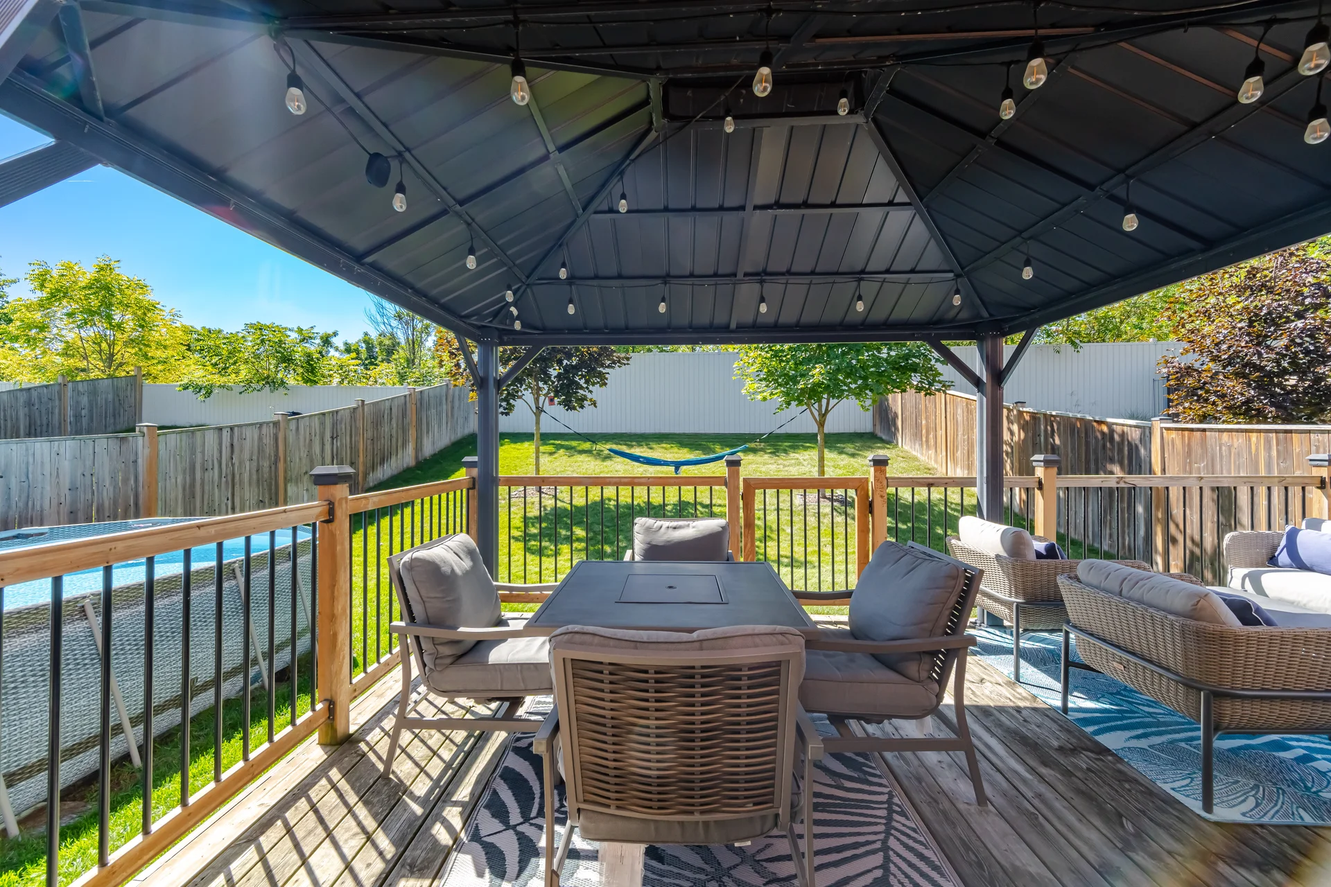 182 Thomas Avenue, Brantford - photo 48