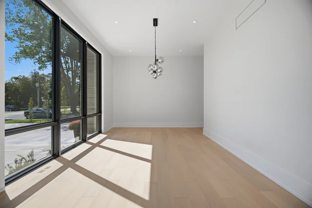 1071 Scott Avenue, Oakville - photo 41