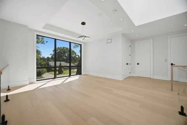 1071 Scott Avenue, Oakville - photo 89