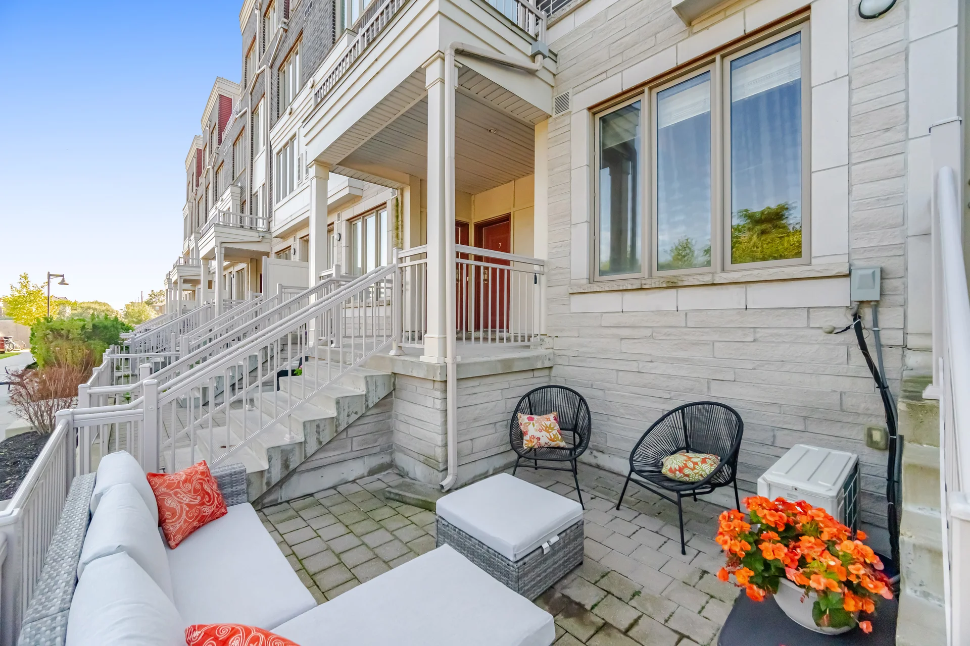 #5-145 Long Branch Avenue, Etobicoke - photo 17