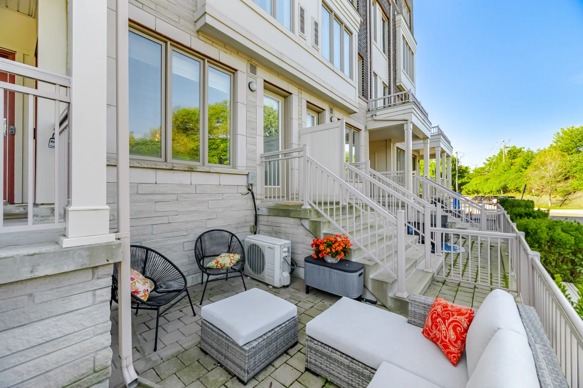 #5-145 Long Branch Avenue, Etobicoke - photo 18