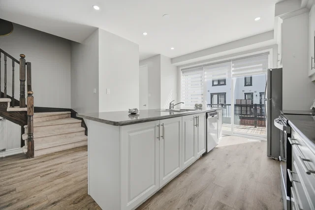 #25-975 Whitlock Avenue, Milton - photo 25