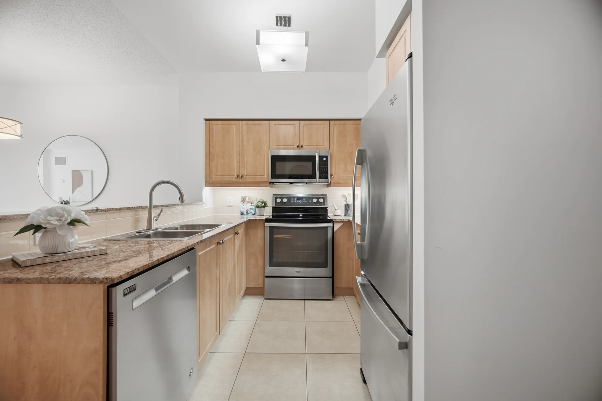 #205-455 Rosewell Avenue, Toronto - photo 11