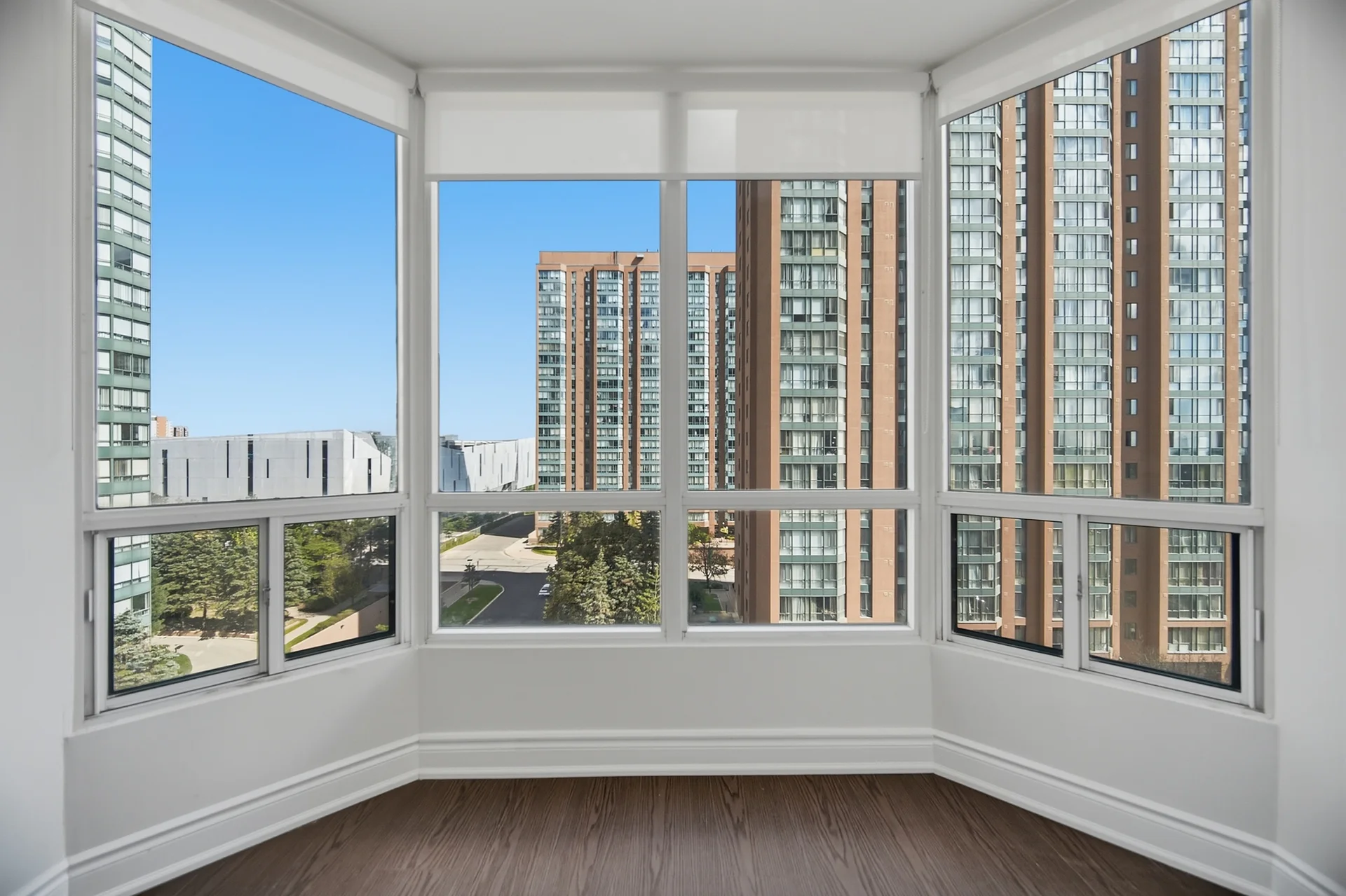 #816-155 Hillcrest Avenue, Mississauga - photo 20