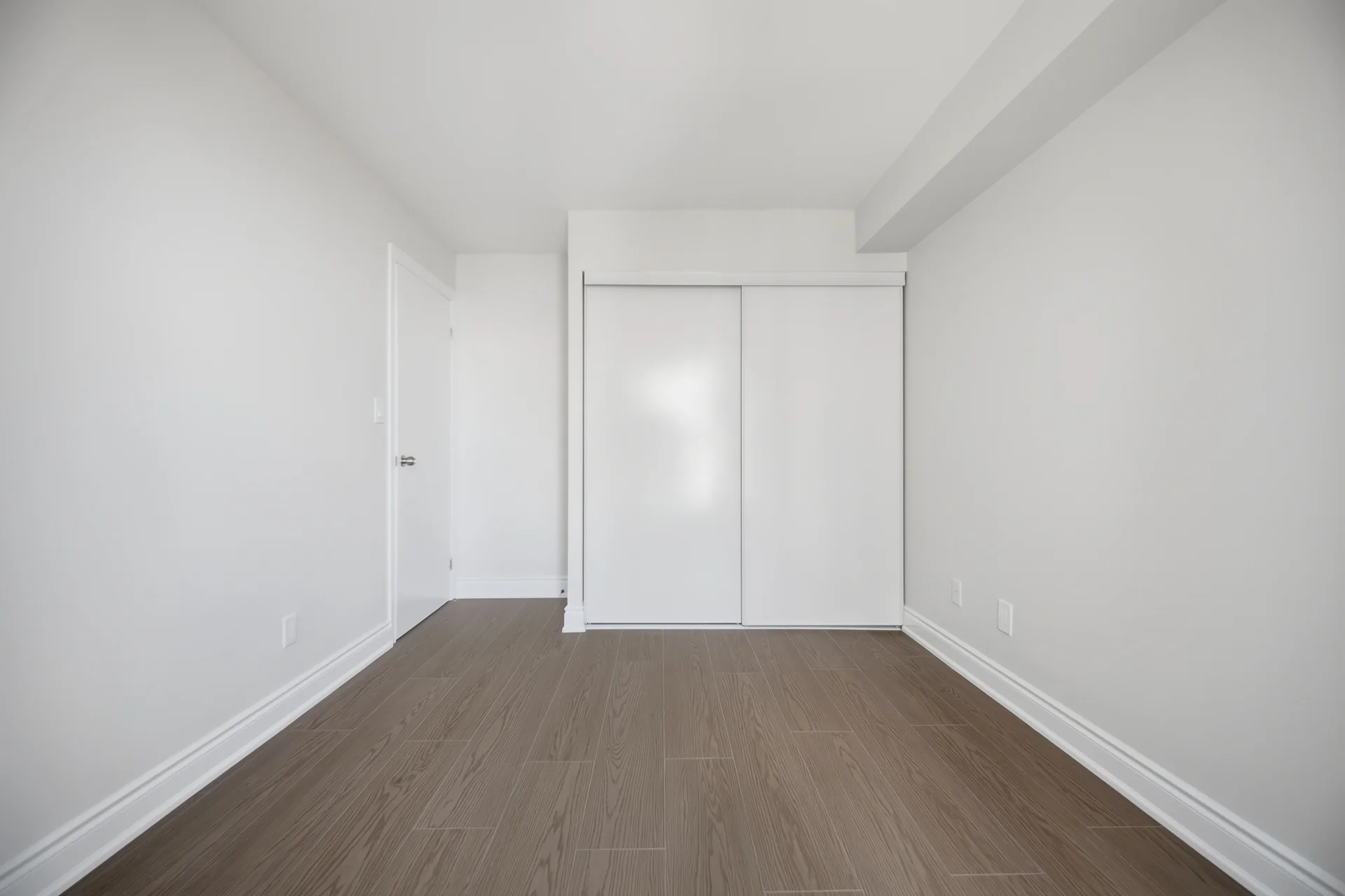 #816-155 Hillcrest Avenue, Mississauga - photo 24