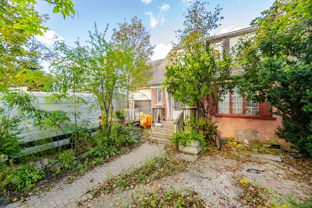 7 Ashbourne Drive, Etobicoke - photo 15