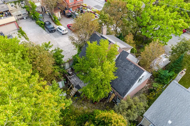 7 Ashbourne Drive, Etobicoke - photo 23