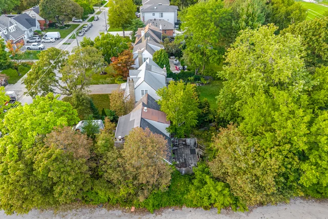 7 Ashbourne Drive, Etobicoke - photo 27