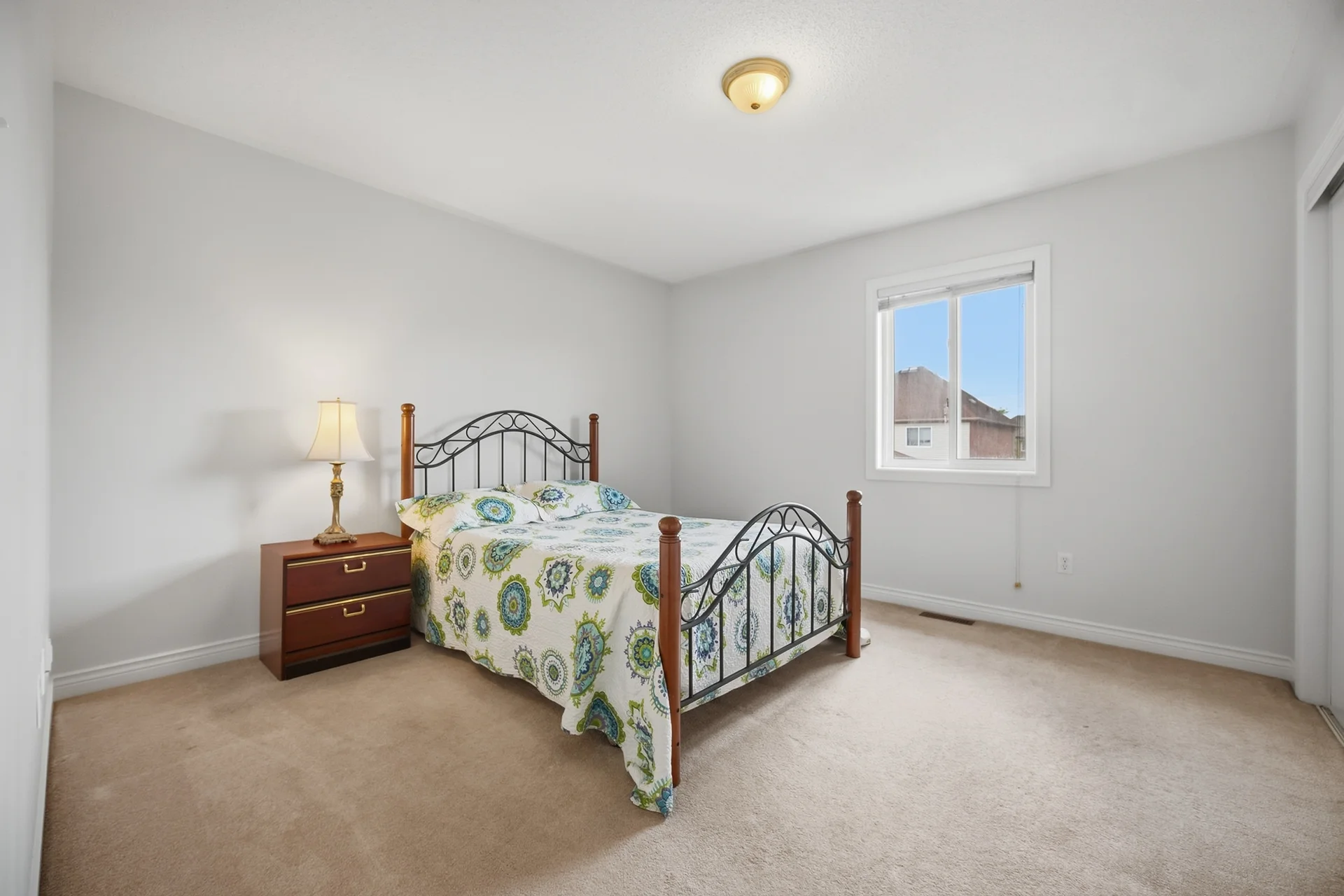 30 Maple Beach Crescent, Brampton - photo 32