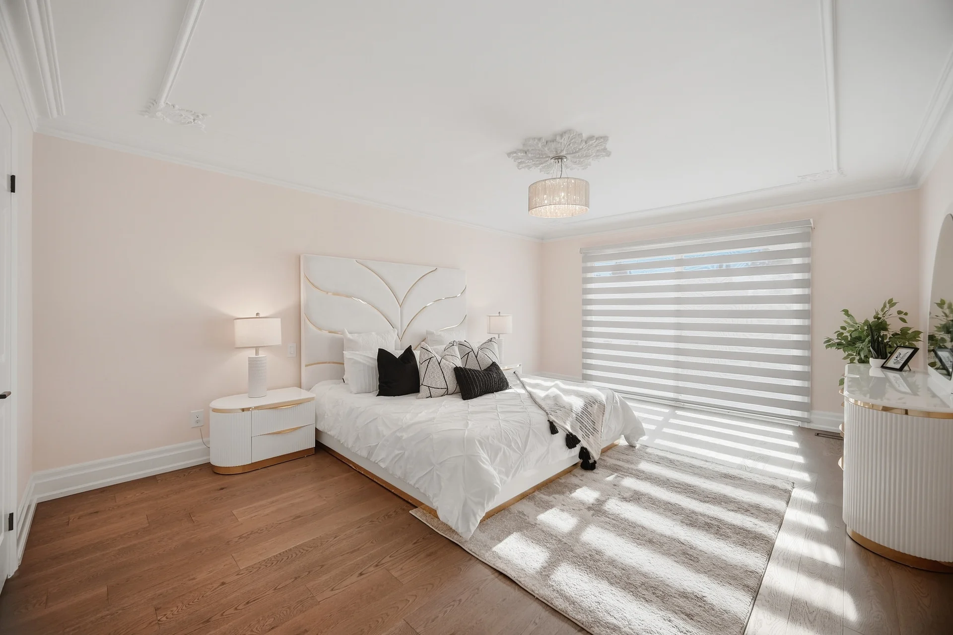 32 Colton Crescent South, Woodbridge - photo 36
